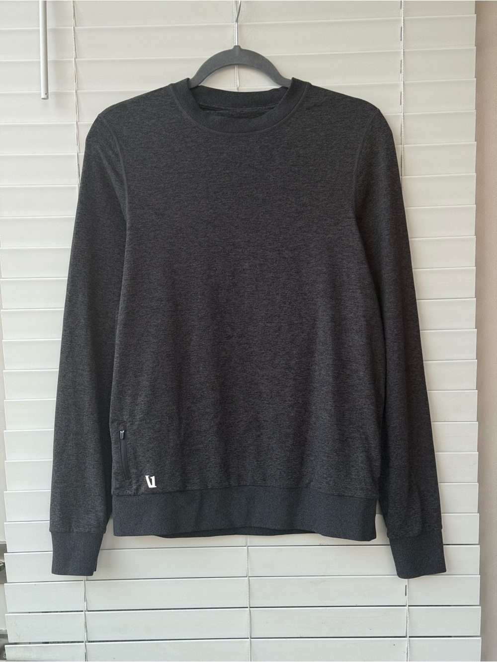 Vuori Ponto Performance Crew Charcoal Heather Sweatshirt Men's V224 S Dreamknit - Picture 4 of 12